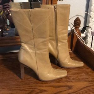 Predictions tan boots size 6.5